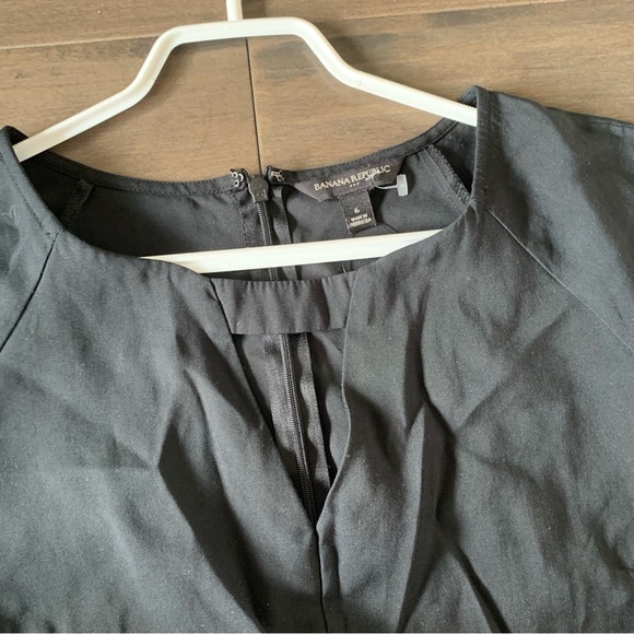 Banana Republic Black romper shorts - Picture 3 of 4